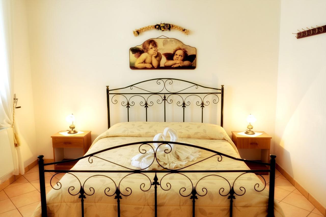 Li Pusciai Bed and Breakfast Cocumola Eksteriør billede